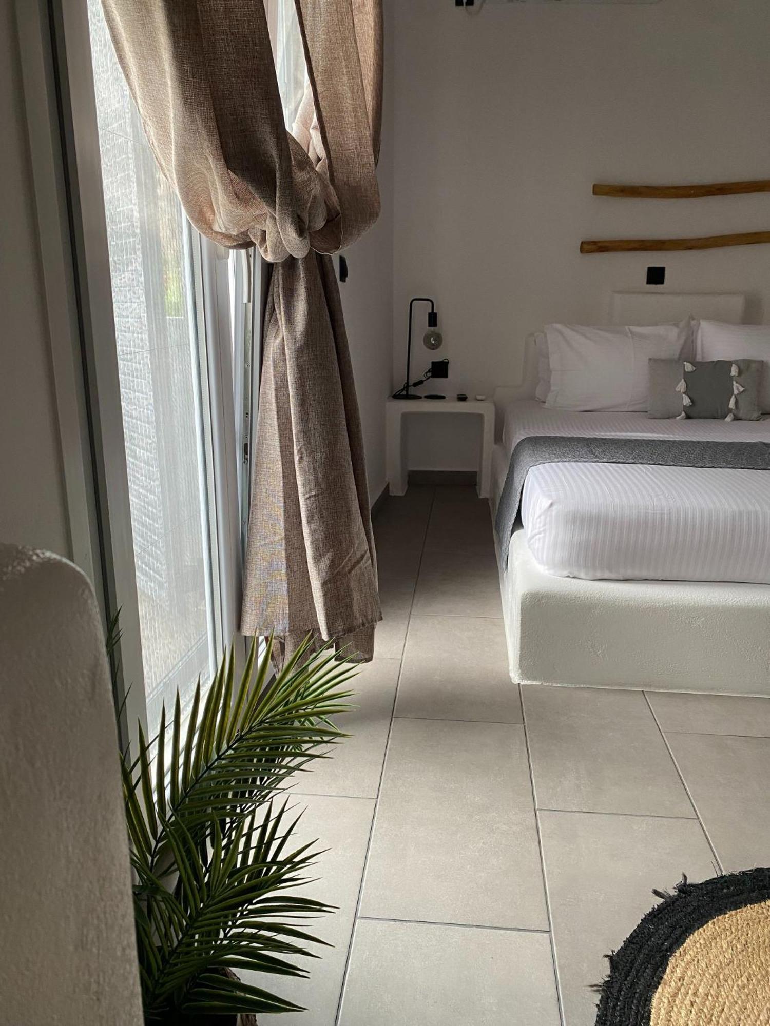 Thiramna Apts Kythnos Apartament